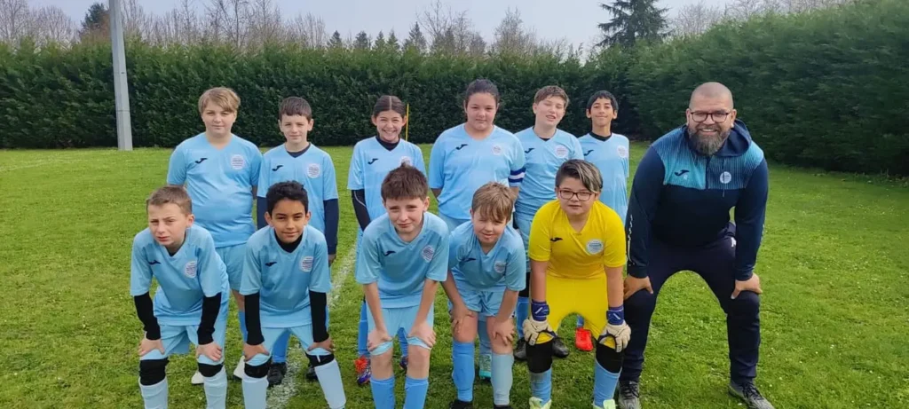 équipe junior pendant un stage de foot